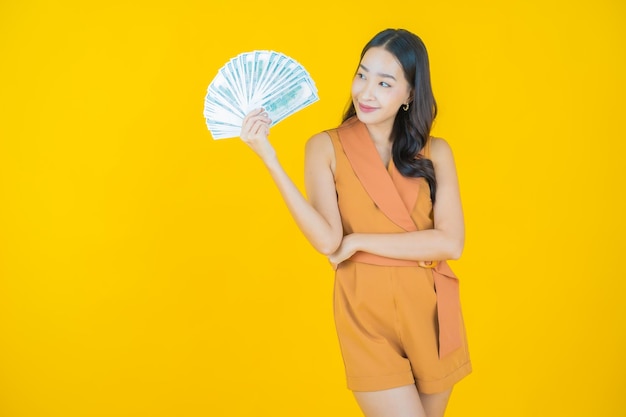 昨晚双色球彩票多少号码？探秘彩票大奖背后的秘密